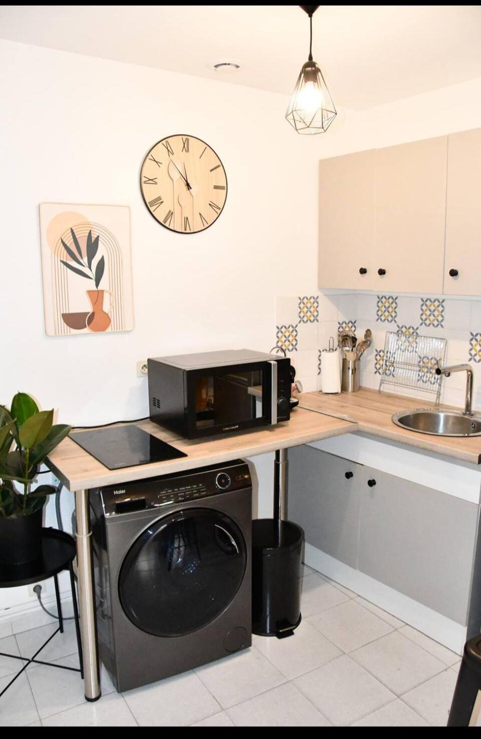 Appartement 32 M2 Intra Muros - Wifi - Netflix - Bureau アヴィニョン エクステリア 写真